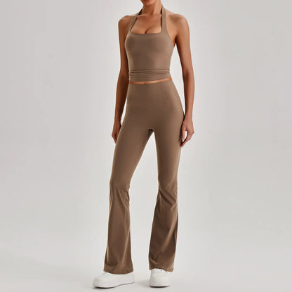 Squat-proof leggings plus size - fit detail on model